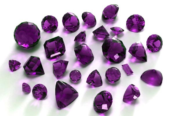 Octombrie este în violet, pentru voi! Culoarea violetă pe care am ales-o în colecția este culoarea pietrei de cristal din Ametist, simbolizând 